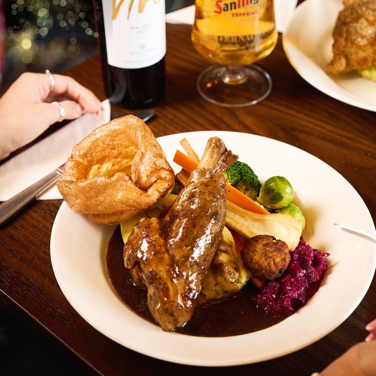 Christmas Day 2025 Lunch, Dinner & Dining at The Warton Arms Beverley in Woodmansey